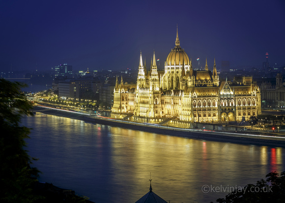 Budapest parliament HZ